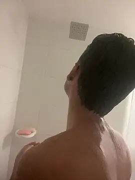 Snapshot of ronald_maximo19 chatting on 03-24-26, 06:35 ronald maximo19 online show from 03-24-26, 06:35