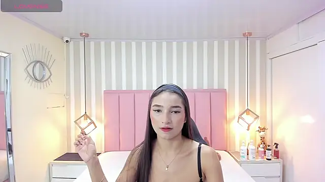 LIZZY VALL online show from 06-12-26, 07:02