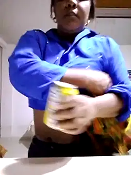 Snapshot of valeryhotbrown chatting on 04-01-26, 07:31 valeryhotbrown online show from 04-01-26, 07:31