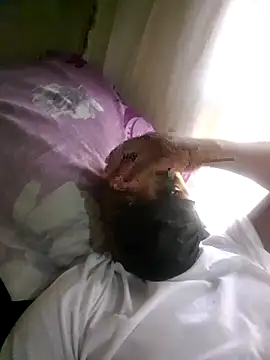 Snapshot of 2522horny chatting on 03-24-26, 03:50 2522horny online show from 03-24-26, 03:50