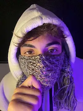 Snapshot of EyeContact22 chatting on 03-19-26, 12:14 EyeContact22 online show from 03-19-26, 12:14