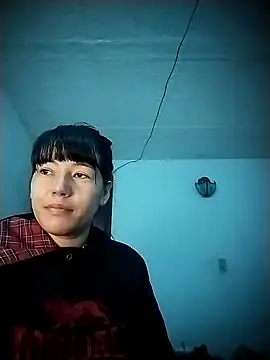 Moon Thompson online show from 05-12-26, 02:52
