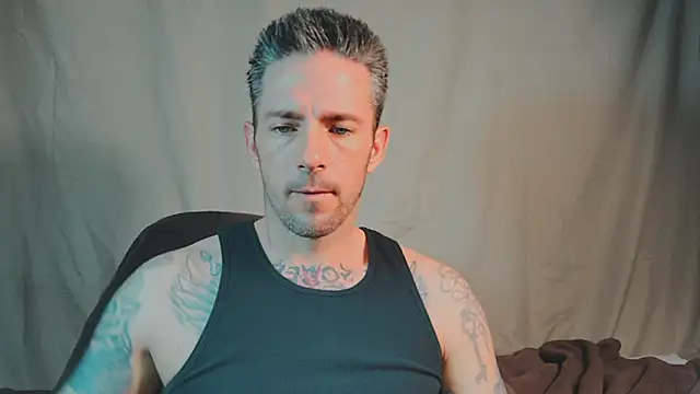 SkylarrGrey online show from 05-19-26, 04:08