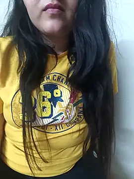 Snapshot of neelam_rawat chatting on 04-14-26, 09:43 neelam rawat online show from 04-14-26, 09:43