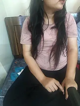 Snapshot of neelam_rawat chatting on 05-14-26, 06:42 neelam rawat online show from 05-14-26, 06:42