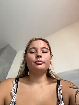 Mrs Lust online show from 05-06-26, 06:19