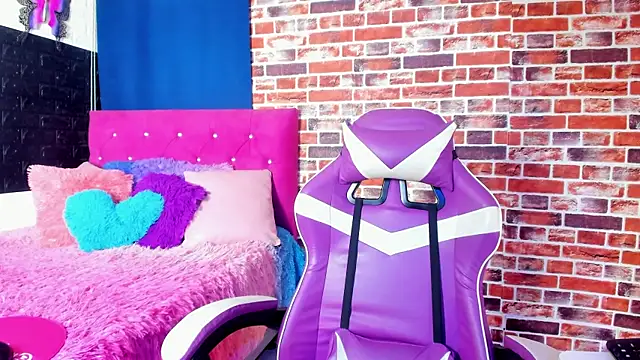 SofiiaCutee online show from 04-08-26, 02:33