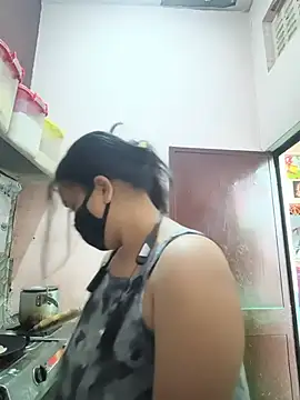 REENA-STRIP online show from 05-16-26, 06:54