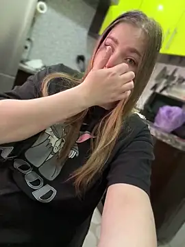 milana millka online show from 04-10-26, 10:53