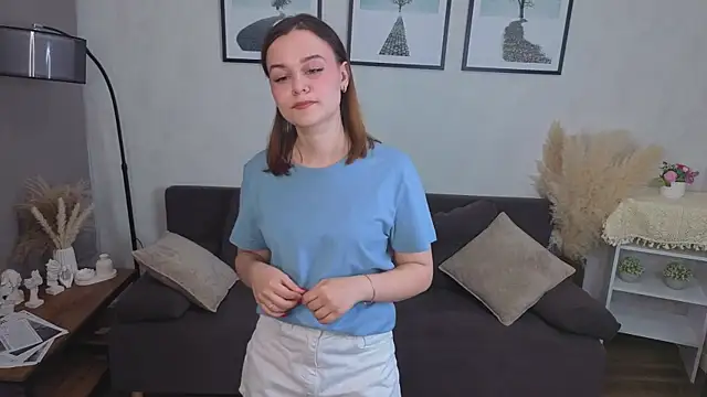 Snapshot of YonMarchak chatting on 04-05-26, 11:51 YonMarchak online show from 04-05-26, 11:51