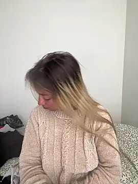 Sexyandtiny online show from 03-22-26, 03:37