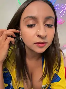Snapshot of haileyrose chatting on 06-24-26, 11:48 haileyrose online show from 06-24-26, 11:48