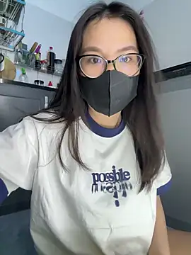 Snapshot of Evelyn9xzz chatting on 03-26-26, 03:39 Evelyn9xzz online show from 03-26-26, 03:39