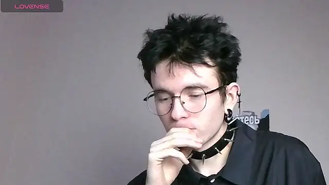 Ernest ice online show from 04-19-26, 04:28
