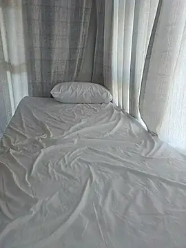 Baeboo83 online show from 03-29-26, 11:43
