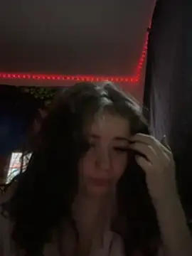 Snapshot of SexyShego chatting on 03-27-26, 06:07 SexyShego online show from 03-27-26, 06:07