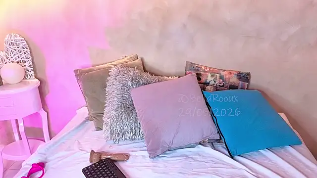 BellaRouxxx online show from 05-29-26, 12:47