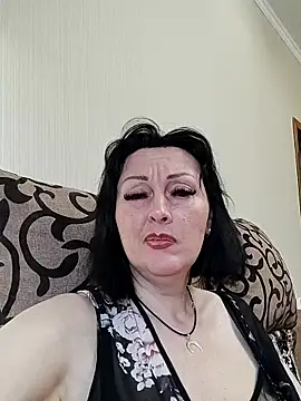 HelgaDennis online show from 06-09-26, 04:29
