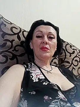 HelgaDennis online show from 07-15-26, 05:51