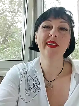 HelgaDennis online show from 07-20-26, 05:44
