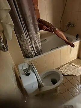 Snapshot of Karenspb chatting on 04-10-26, 02:28 Karenspb online show from 04-10-26, 02:28