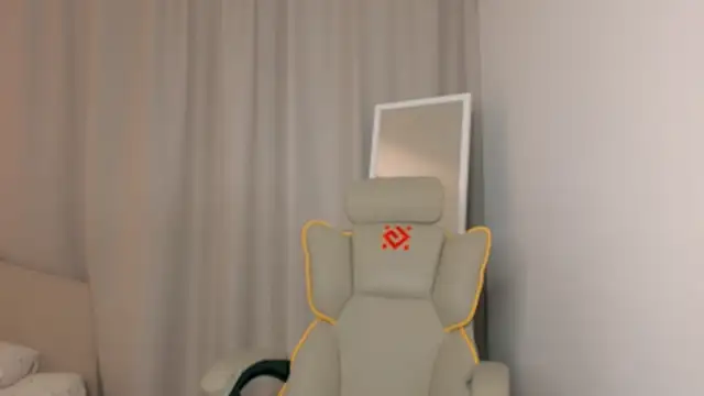 mowalova online show from 05-29-26, 04:43