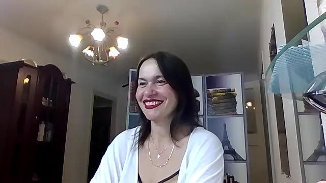 Selena Moo online show from 05-29-26, 09:51