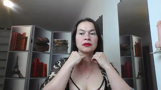 Selena Moo online show from 07-23-26, 09:29