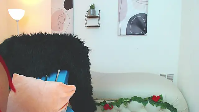 Snapshot of XFireCoupleX chatting on 03-24-26, 10:59 XFireCoupleX online show from 03-24-26, 10:59