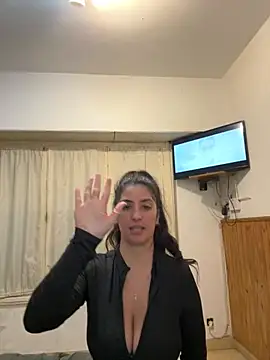 StefyStevis online show from 04-07-26, 03:29