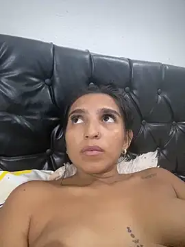 Blowjob-Queen  online show from 04-22-26, 03:31