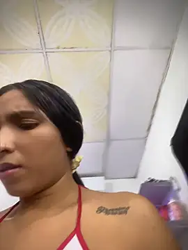 Blowjob-Queen  online show from 06-12-26, 03:05