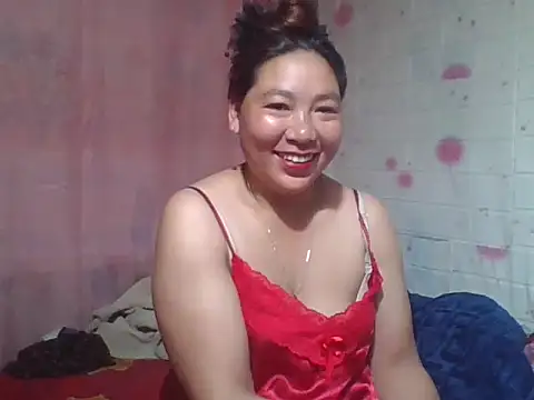 Hena   online show from 04-28-26, 04:39