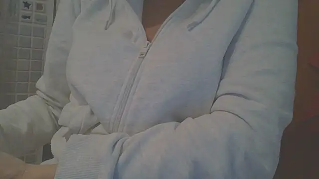 Snapshot of FedericaItaliana chatting on 03-27-26, 01:44 FedericaItaliana online show from 03-27-26, 01:44