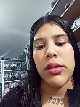 venuslaferte  online show from 04-28-26, 08:25