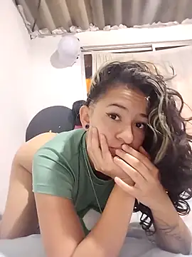 Snapshot of abigail240 chatting on 03-27-26, 12:05 abigail240 online show from 03-27-26, 12:05