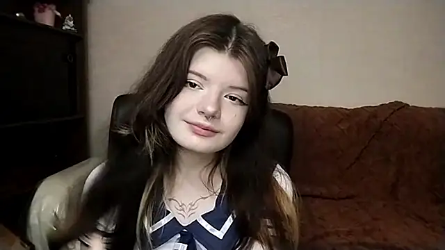 Eva Ange online show from 05-03-26, 06:03