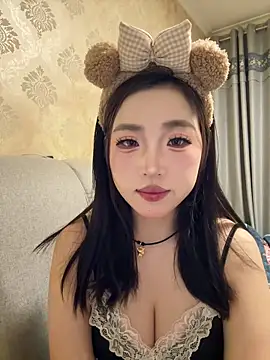 Snapshot of Zhiya001 chatting on 03-24-26, 02:55 Zhiya001 online show from 03-24-26, 02:55