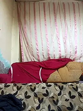 Snapshot of qamar97 chatting on 03-23-26, 01:09 qamar97 online show from 03-23-26, 01:09