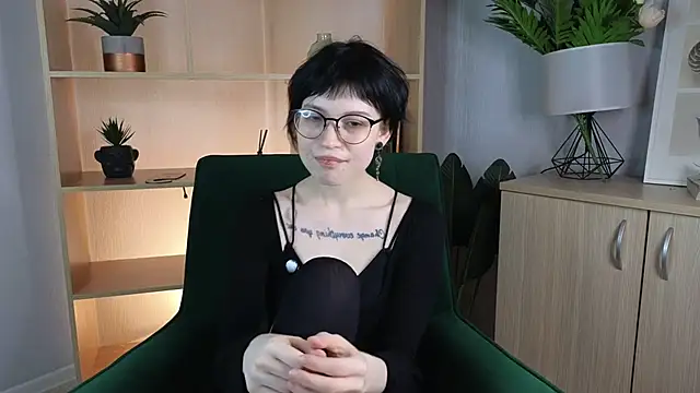 Snapshot of RubieNibbs chatting on 03-22-26, 12:41 RubieNibbs online show from 03-22-26, 12:41