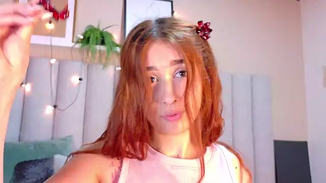 StarrMoon   online show from 05-15-26, 02:51