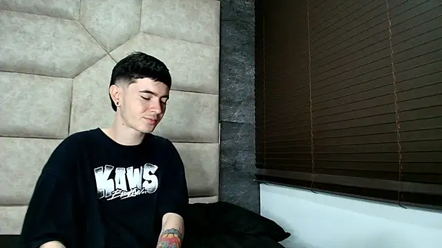 lio     online show from 06-01-26, 05:25