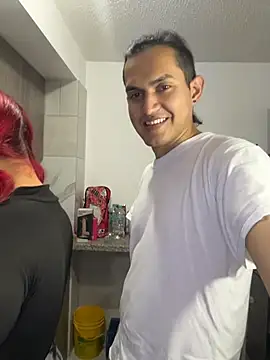 BombomAndAxel online show from 06-19-26, 03:11