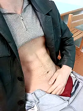 Fun yacine online show from 03-30-26, 07:42