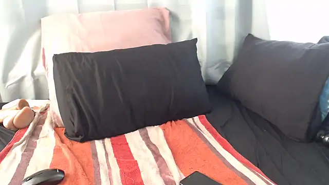 Lucia-boobs online show from 07-23-26, 02:04