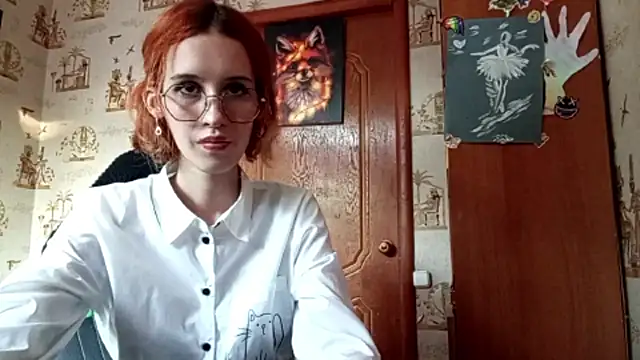 SirenFrost online show from 06-07-26, 03:38