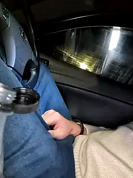 Notiesfuk online show from 04-18-26, 10:54