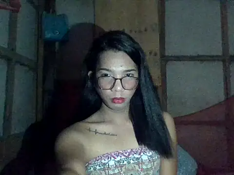 Lady trix01 online show from 04-16-26, 06:03