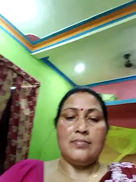 Snapshot of Doll7755 chatting on 04-02-26, 10:35 Doll7755 online show from 04-02-26, 10:35