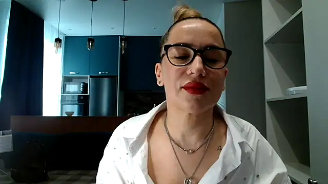 Snapshot of Kasara_Bonny chatting on 03-25-26, 12:11 Kasara Bonny online show from 03-25-26, 12:11